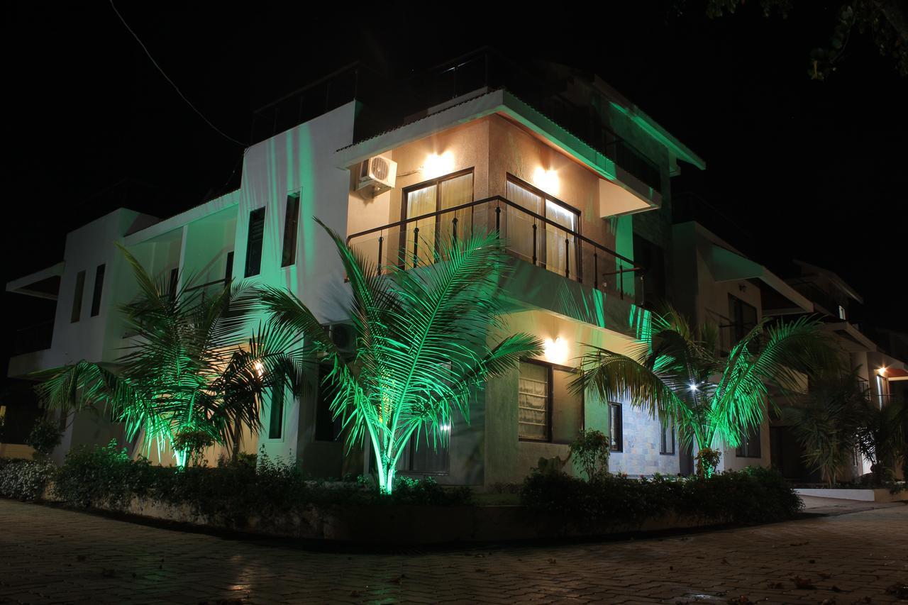 Sia Resort Alībāg Exterior foto